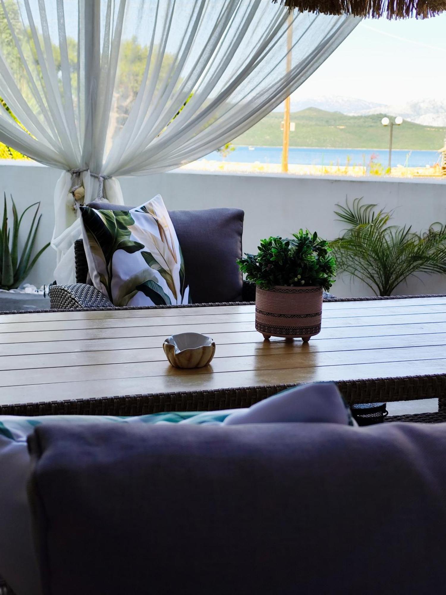 Konstantinos Seaside View By Imagine Lefkada Apartment Nikiana Luaran gambar